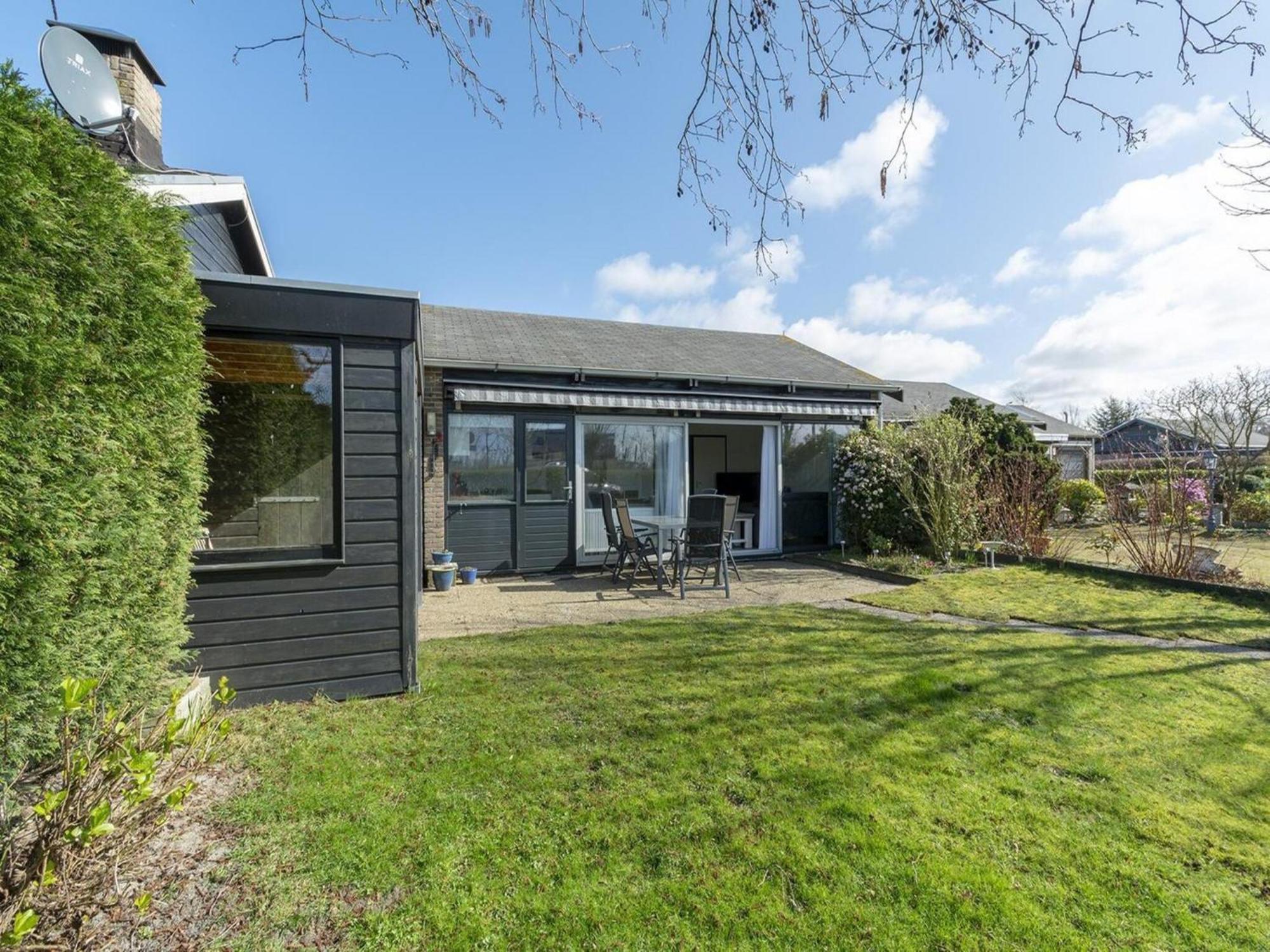 Exquisite Bungalow By The Sea Sint Maartensvlotbrug Kültér fotó